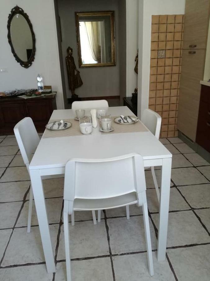 Il Viandante Apartment อังโกนา ภายนอก รูปภาพ